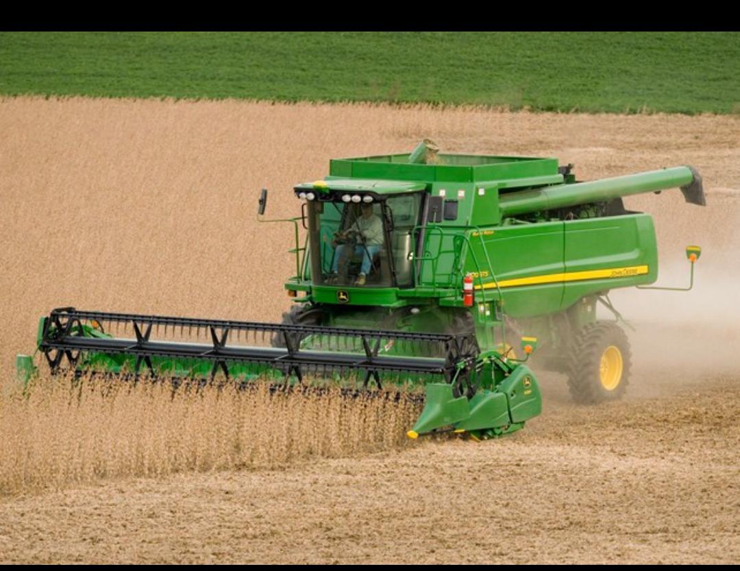 Cosechadora John Deere en cosecha